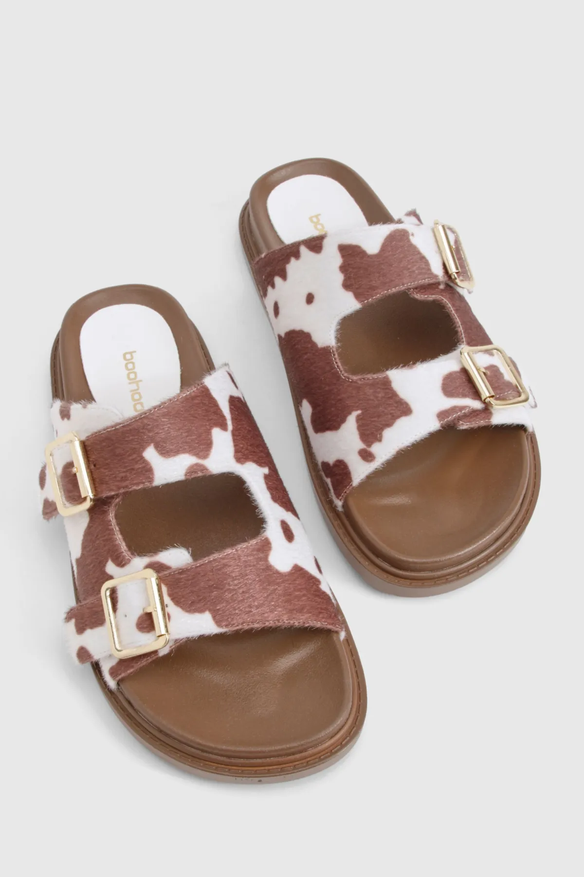 boohoo Sandales à boucle à motif de vache< Sandales