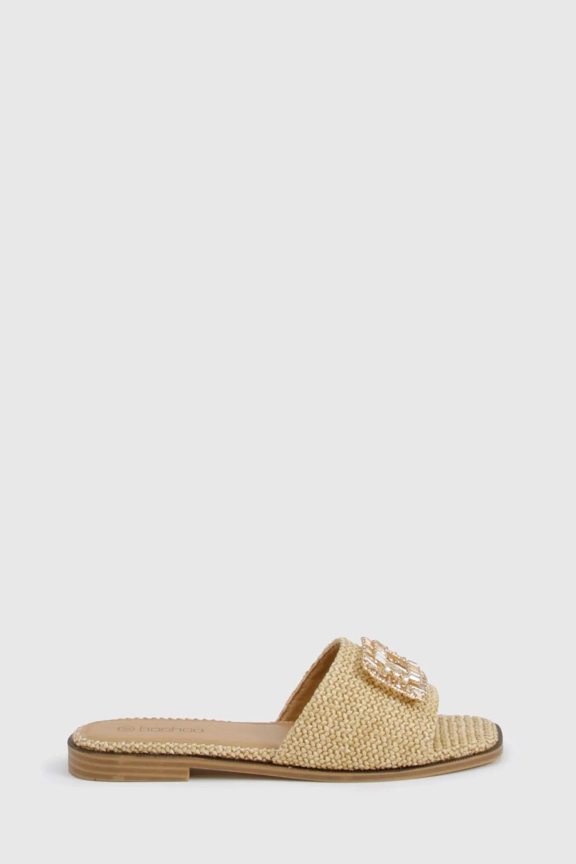 Sandales à boucle ornées de raffia