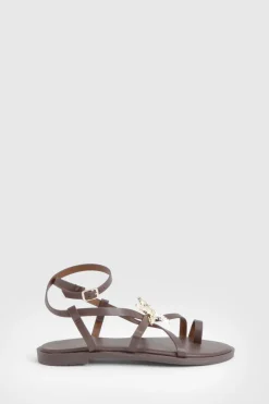 boohoo Sandales À Bride Entre Les Orteils Avec Ornements Étoiles De Mer< Looks Chocolat|Sandales