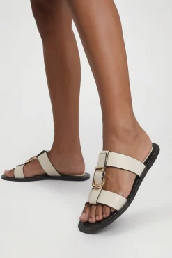 Sandales À Brides Avec Détail Boucle