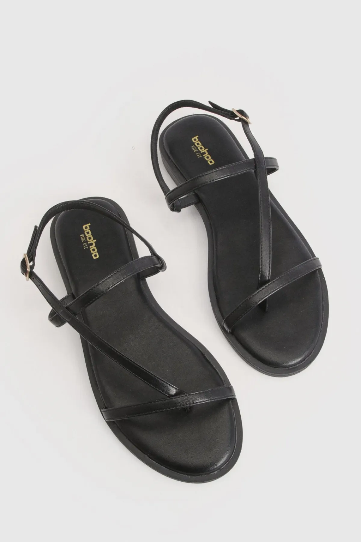 boohoo Sandales À Brides Coupe Large< Sandales