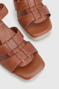 boohoo Sandales Compensées À Brides En T Coupe Extra Large< Chaussures Festives|Chaussures À Talons