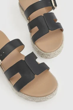 Sandales Compensées À Coupe Large Avec Découpes Et Détail Boucle