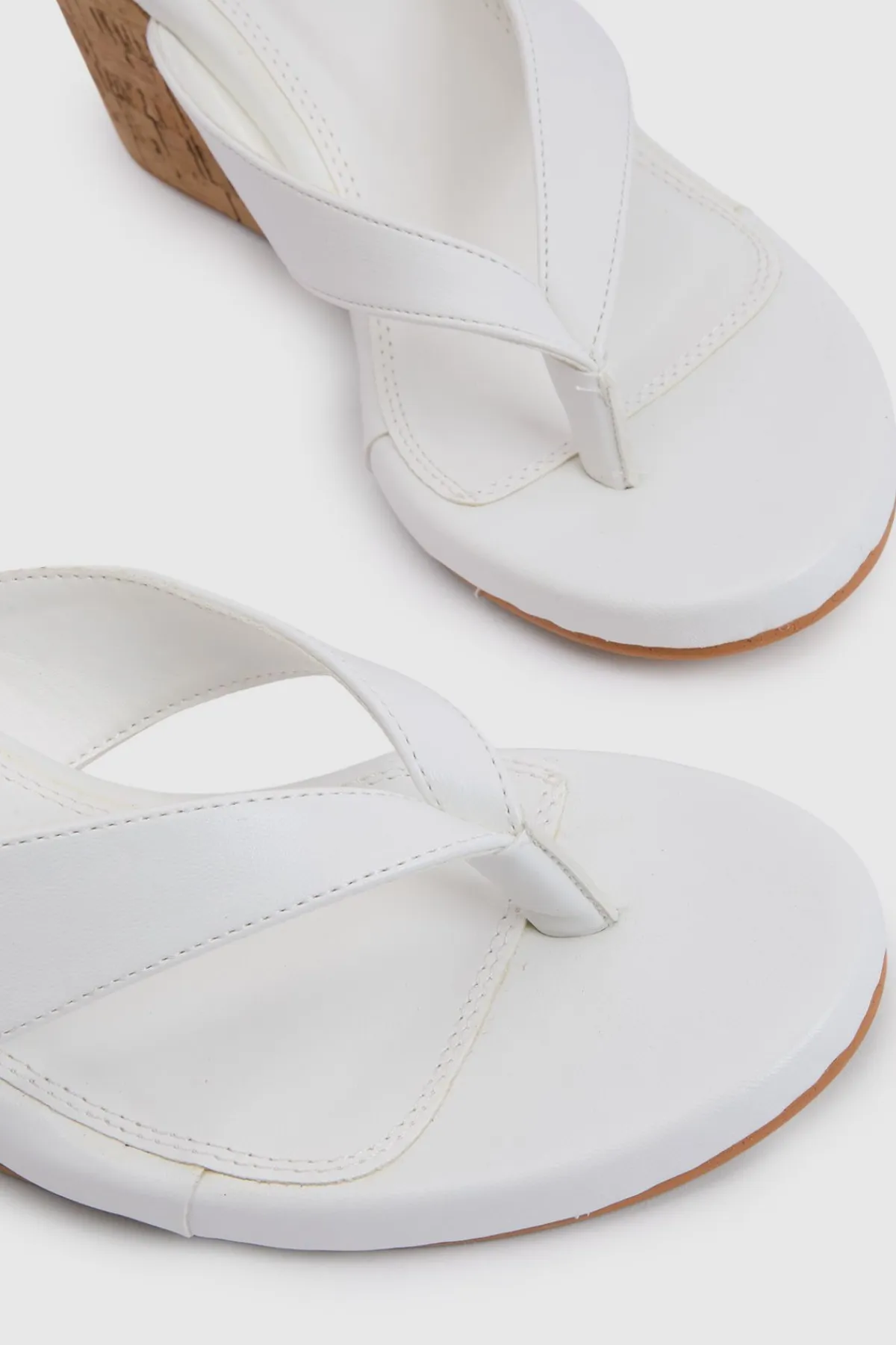 boohoo Sandales Compensées En Liège À Bride Entre-doigts< Chaussures Festives|Chaussures À Talons
