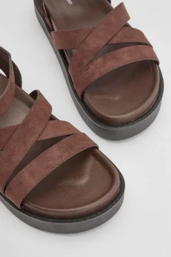 Sandales Compensées À Lanières Croisées En Synthétique