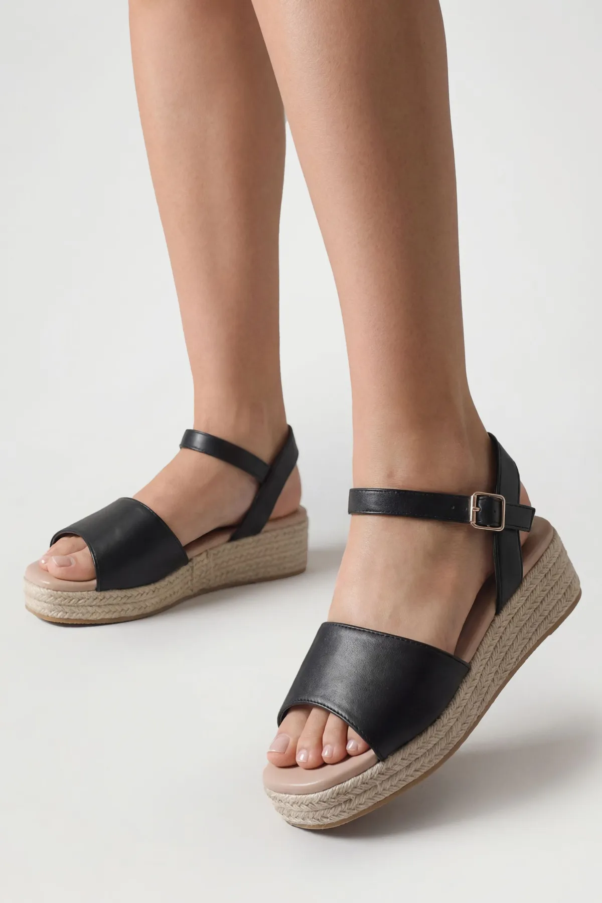 boohoo Sandales Compensées Plateforme À 2 Brides Coupe Extra Large< Chaussures Festives|Chaussures À Talons