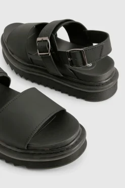 Sandales compens à plateforme chunky avec détails de boucle