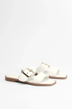 boohoo Sandales Croisées À Boucle Surdimensionnée< Sandales