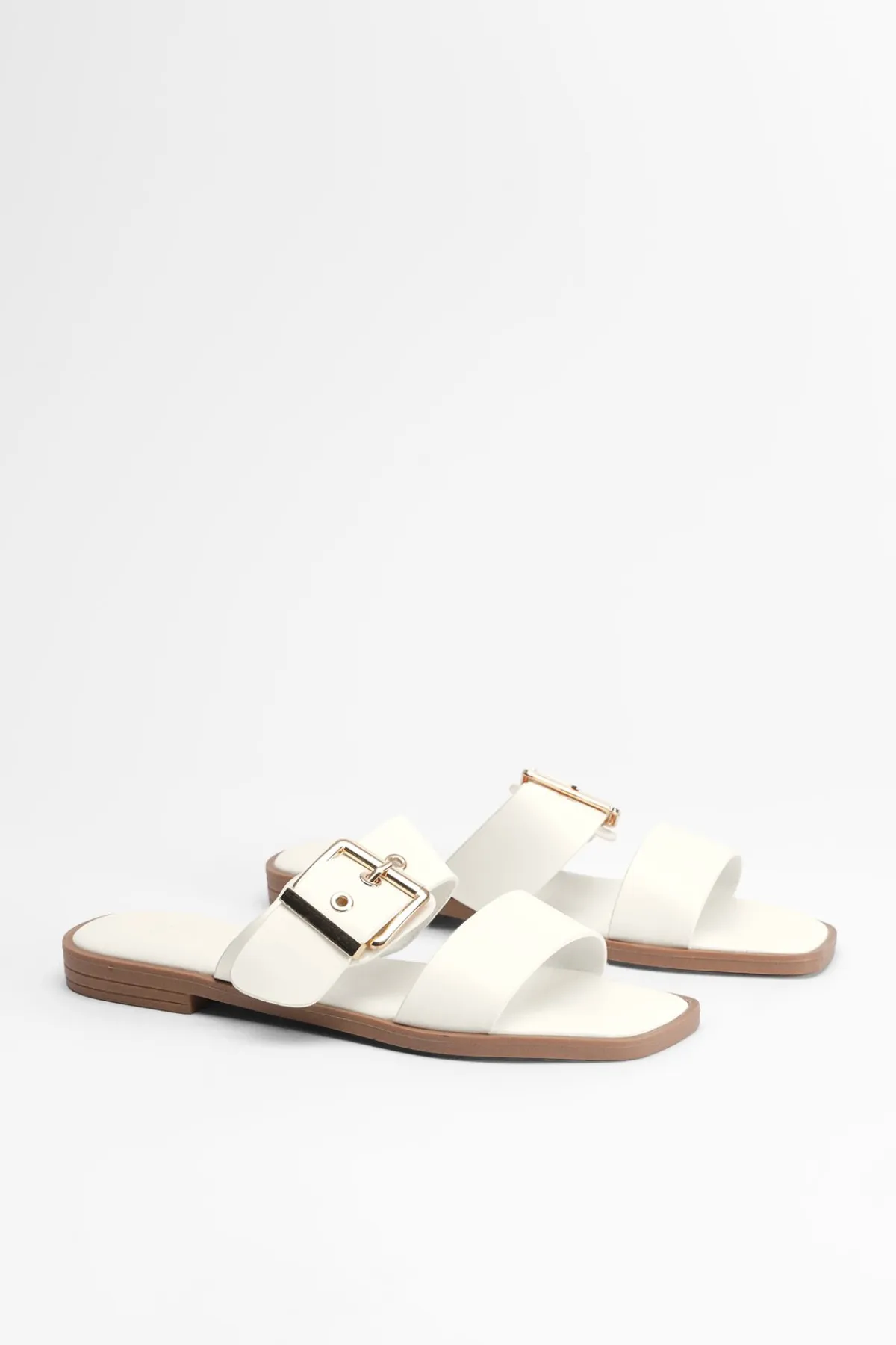 boohoo Sandales Croisées À Boucle Surdimensionnée< Sandales