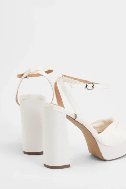 Oasis Sandales De Mariée Melody À Nœud Frontal En Satin Bout Carré Talon Bloc Haut< Chaussures À Talons|Sandales