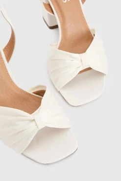 Sandales De Mariée Midyim En Satin Froncé À L'avant Avec Talon Haut Bloc