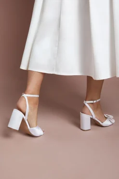 Coast Sandales de Mariée Tina en Satin Doux à Volants et Talon Bloc Haut< Chaussures À Talons|Sandales
