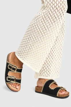 Sandales à double boucle avec détails de surpiqûres contrastées