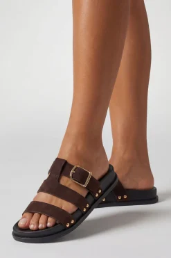 Sandales À Double Bride En Synthétique Avec Découpes Et Semelle Anatomique