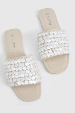 Sandales à Détail en Coquillage