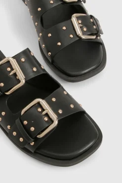 Sandales à détails cloutés