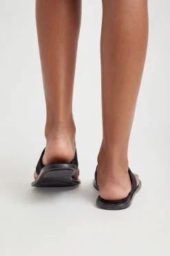 boohoo Sandales Entre-doigts En Faux Suède Avec Détails De Couture< Sandales
