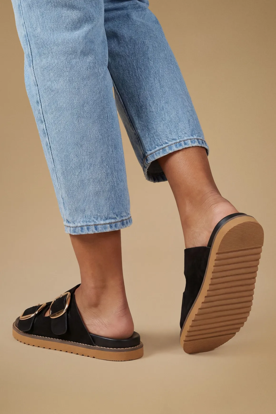 Sandales Louisa À Semelle Anatomique En Synthétique Avec Double Boucle