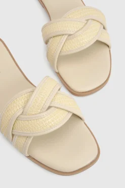 Sandales Mules À Détails Croisés Contrastés En Raphia