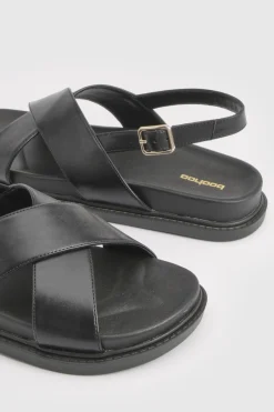 boohoo Sandales À Plateforme Avec Brides Croisées Et Boucle< Sandales