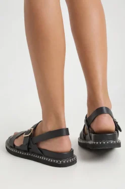 Sandales À Plateforme Avec Détail De Brides Croisées