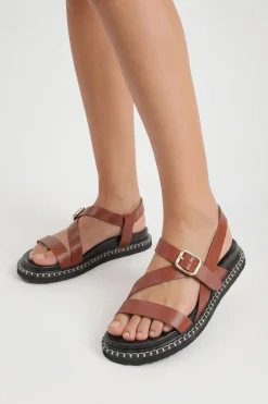 Sandales À Plateforme Avec Détail De Brides Croisées