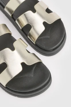 boohoo Sandales Plateformes À Lanières Ajourées Coupe Large< Sandales|Chaussures Dorées