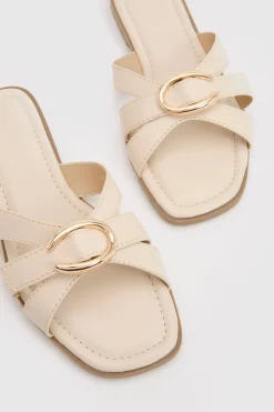Sandales Plates À Brides Avec Détails Dorés