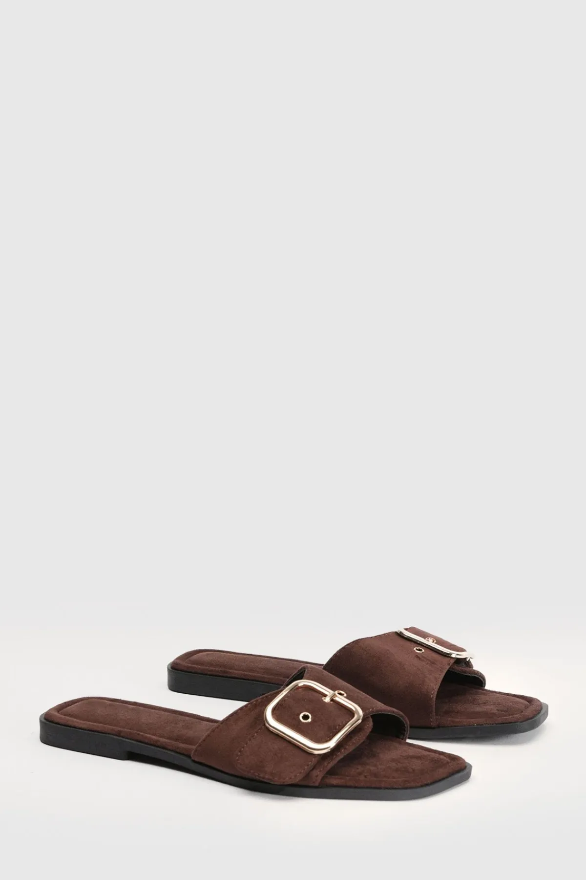 boohoo Sandales Plates En Synthétique Avec Boucle Surdimensionnée< Looks Chocolat|Sandales