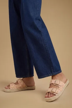 Oasis Sandales Plates Eva Style Espadrilles Brodées Avec Détail Boucle< Sandales|Chaussures Dorées