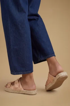 Oasis Sandales Plates Eva Style Espadrilles Brodées Avec Détail Boucle< Sandales|Chaussures Dorées