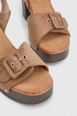 Sandales Regina À Plateforme Et Talon Bloc Haut En Synthétique Avec Détail Boucle