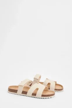 boohoo Sandales À Semelle Anatomique Avec Détails Ajourés< Sandales