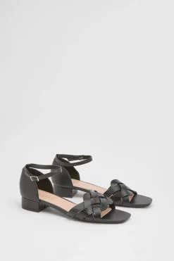 Sandales à Talon Bloc Bas Sonia Coupe Large en synthétiquecuir Tressé