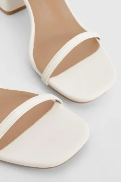 boohoo Sandales à talon bloc à double sangle arrière< Chaussures Festives|Chaussures À Talons