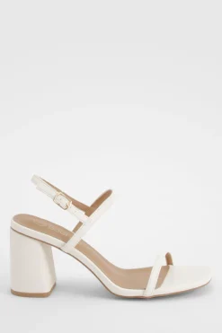 boohoo Sandales à talon bloc à double sangle arrière< Chaussures Festives|Chaussures À Talons