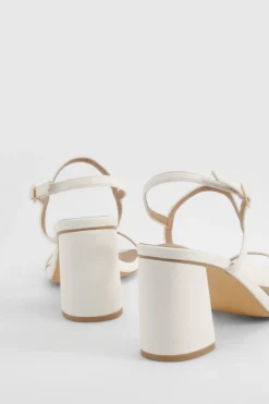 boohoo Sandales à talon bloc à double sangle arrière< Chaussures Festives|Chaussures À Talons