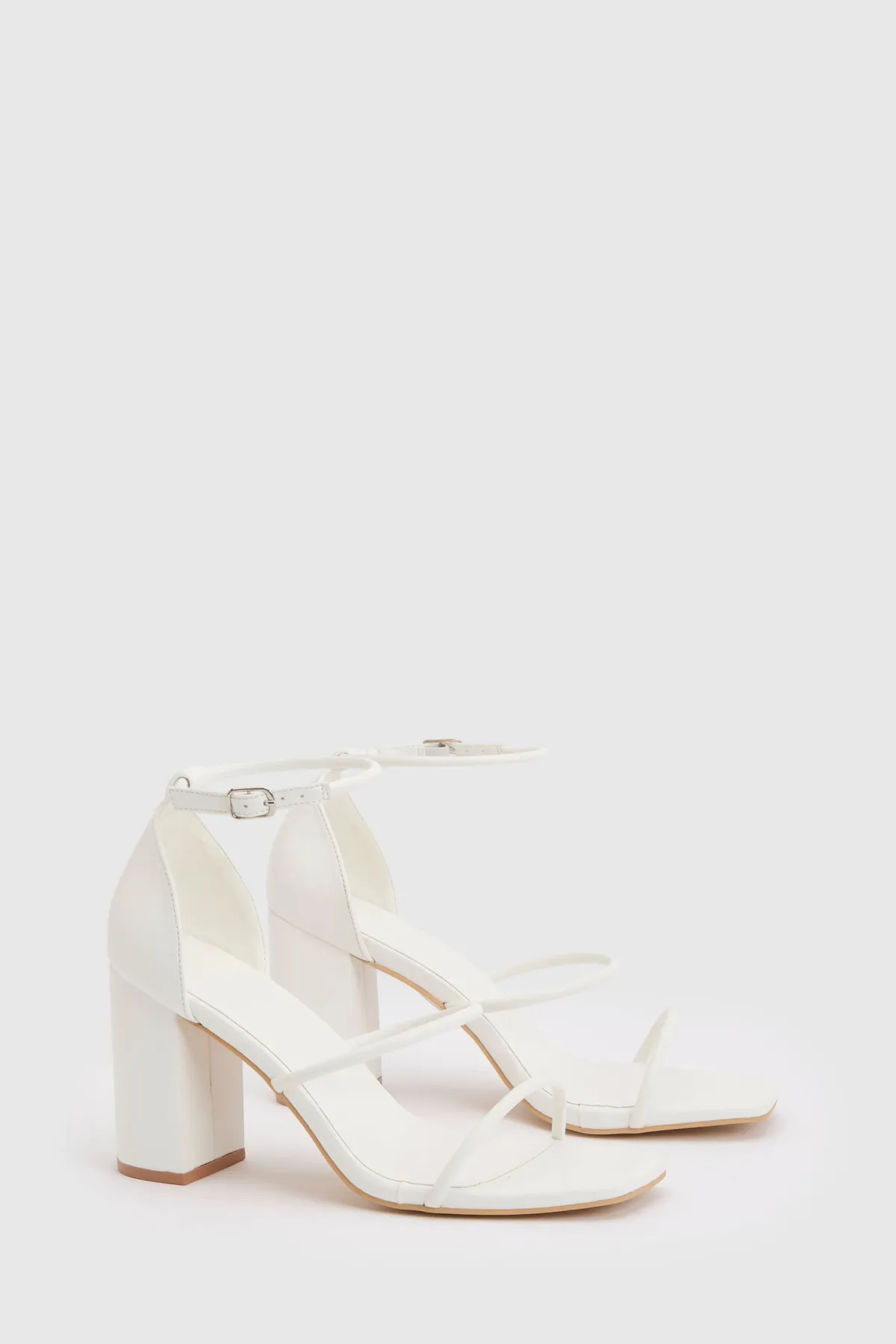 boohoo Sandales À Talon Bloc Large Avec Triple Bride< Chaussures Festives|Chaussures À Talons