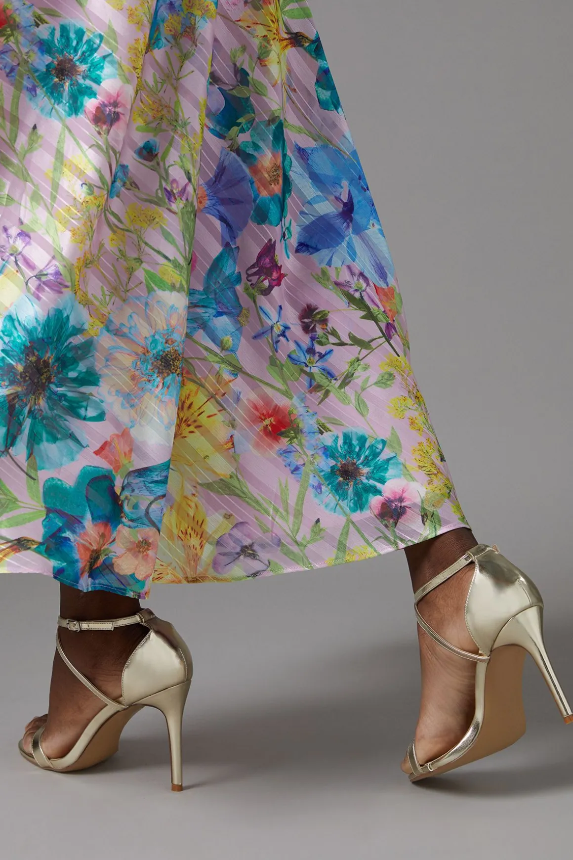 Sandales à Talons Aiguilles Hauts Strictly en synthétique à Brides Croisées