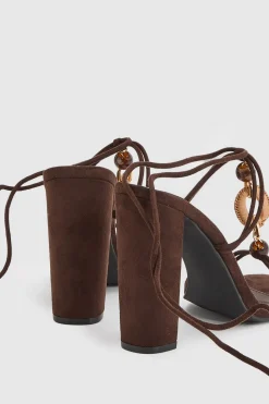 Sandales À Talons Carrés Hauts Avec Détails De Perles En Synthétique