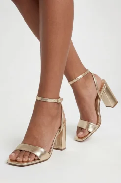 Sandales À Talons Carrés Hauts À Deux Brides