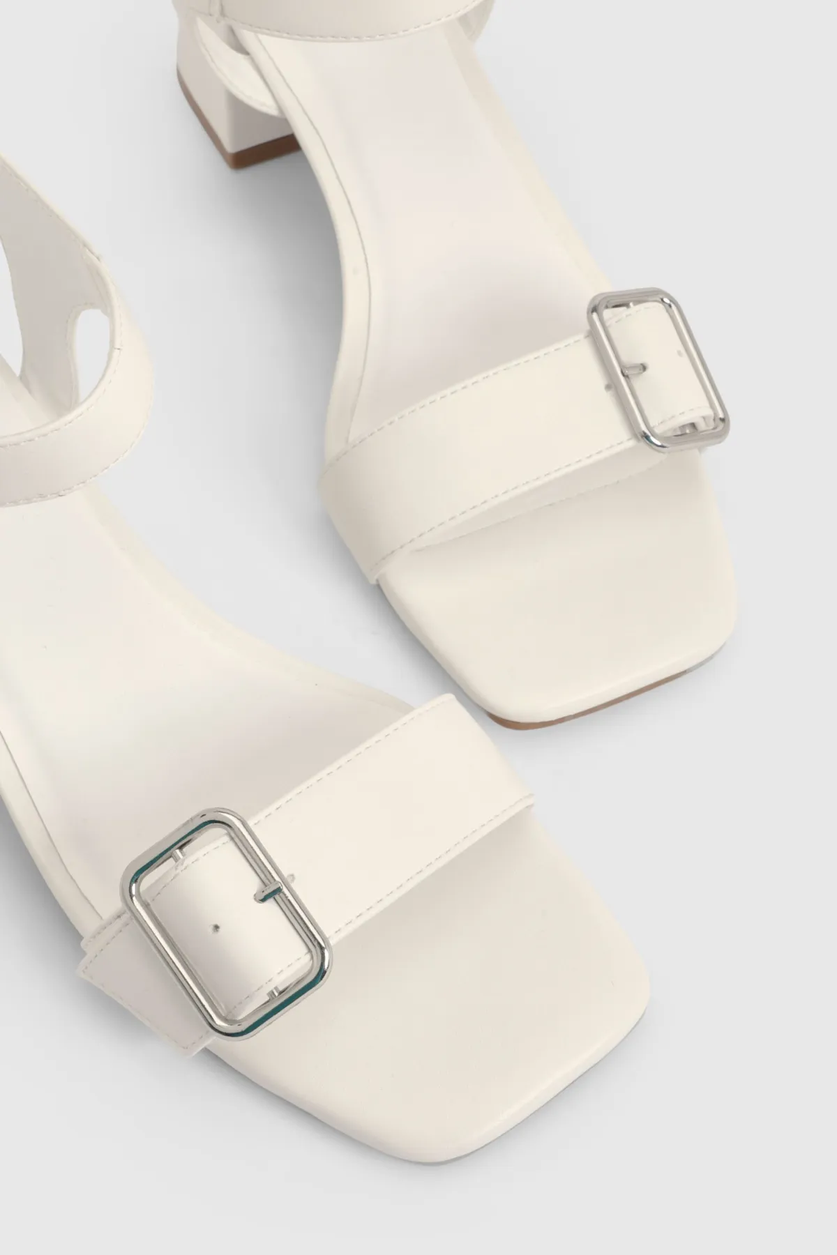 boohoo Sandales À Talons Carrés Larges Avec Boucles Et Double Bride< Chaussures À Talons
