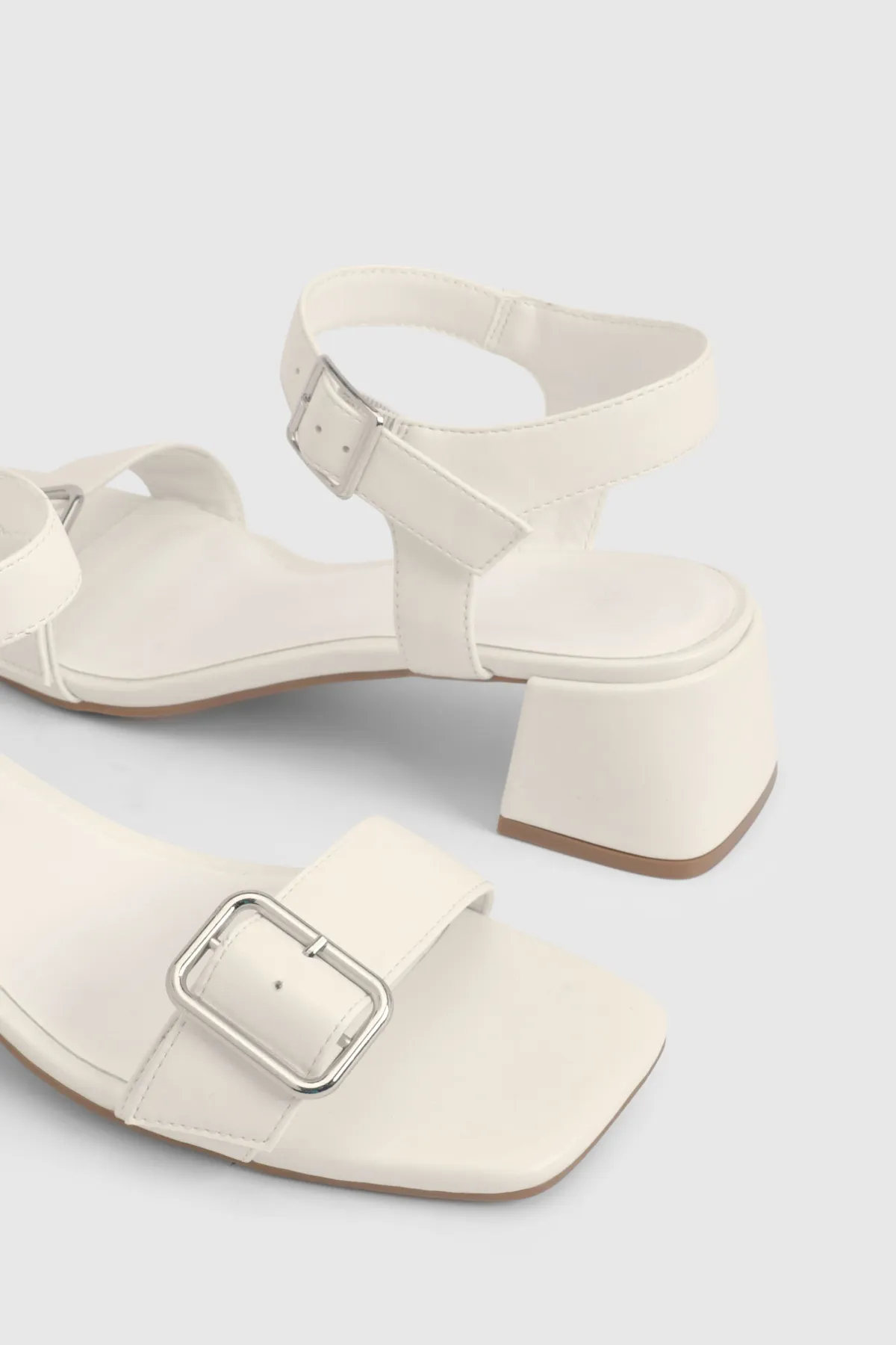 boohoo Sandales À Talons Carrés Larges Avec Boucles Et Double Bride< Chaussures À Talons
