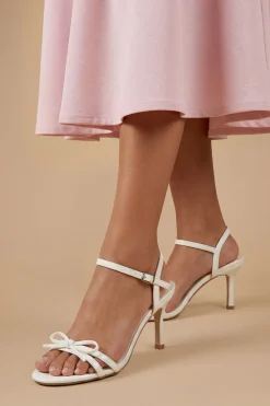 Sandales À Talons Moyens Scarlett En Synthétiquecuir À Double Bride Avec Nœud Décoratif
