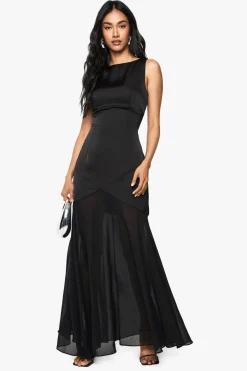 boohoo Satin et Chiffon Mix Robe Maxi Plissée<Femme Satin Et Dentelle|Robes