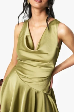 Satin Mini-Robe à Taille Basse