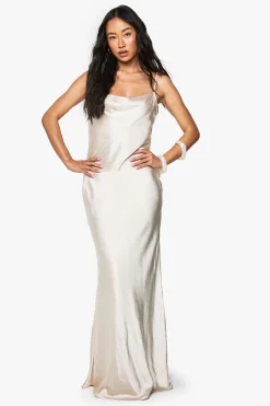Satin Robe Maxi à Encolure Drapée