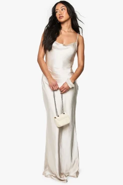 Satin Robe Maxi à Encolure Drapée