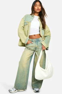 Shacket en denim surdimensionné à patchwork greenwash et détails effilochés