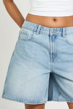 Short Boyfriend En Denim